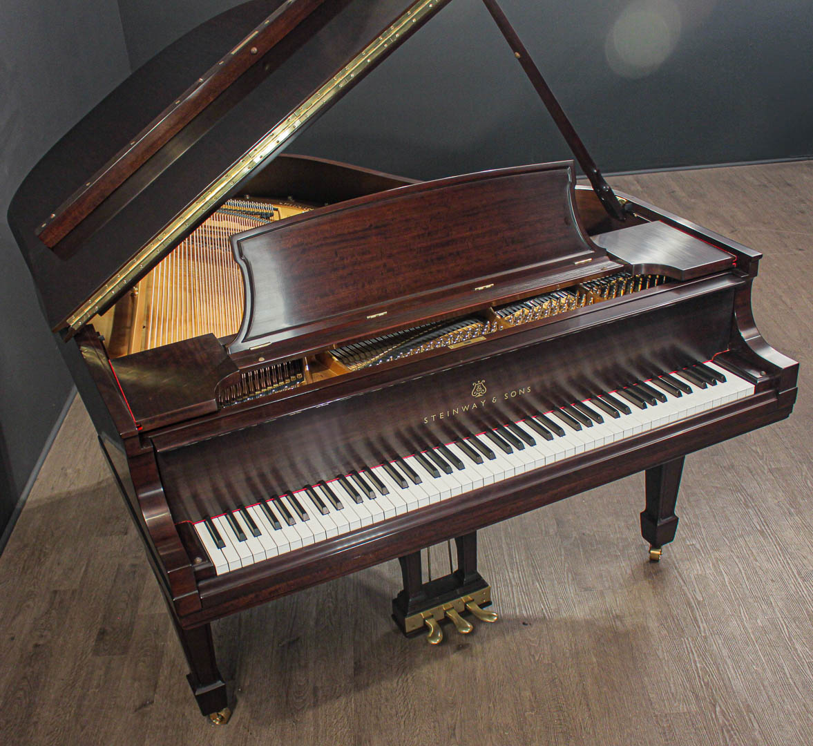 Steinway Model L 5'10'' Grand Piano Figured Mahogany (Restored 2025 ...